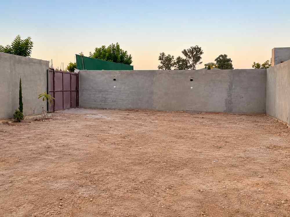 Land for Sale | 700 m² | Zawiya